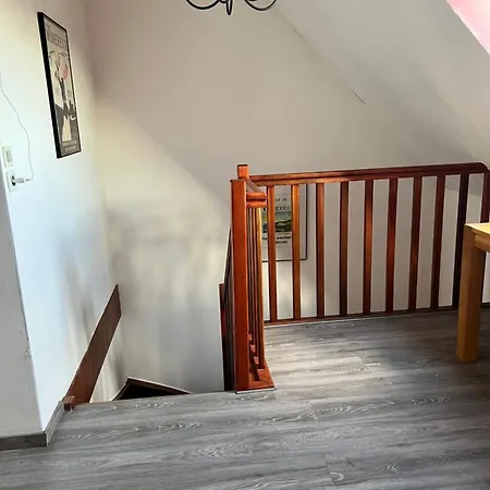A La Appartement *