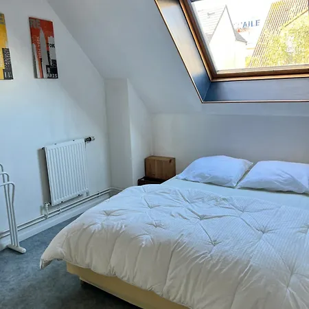 Appartement A La *